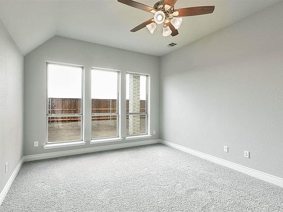4th image of 804 Westerkirk Dr
