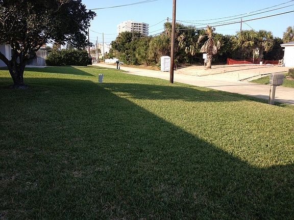 2nd image of 3916 Oriole Ave