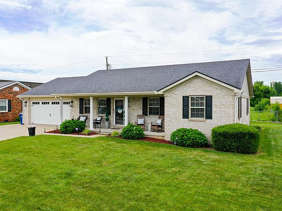 2nd image of 419 Plumtree Dr
