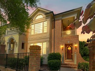 212 Barbee Chapel Rd, Chapel Hill, NC 27517