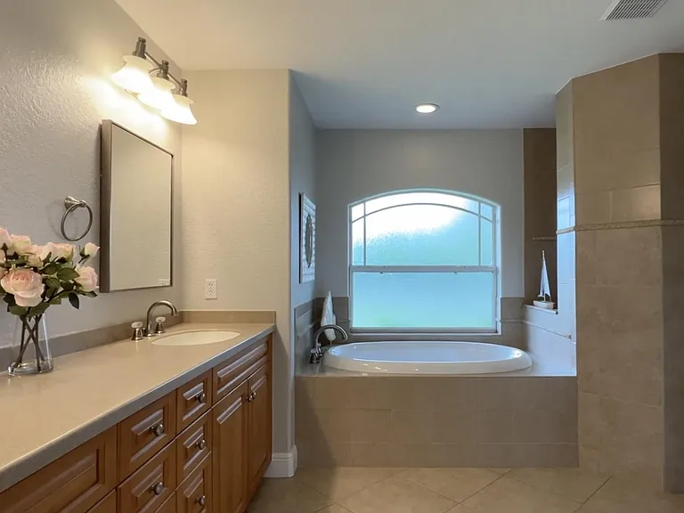 2035 Cannolot Blvd — Photo 12