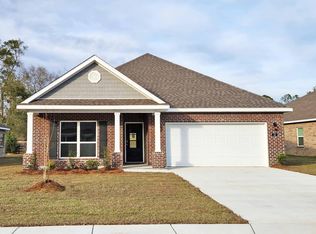 53 Saltmeadow Cir, Ocean Springs, MS 39564