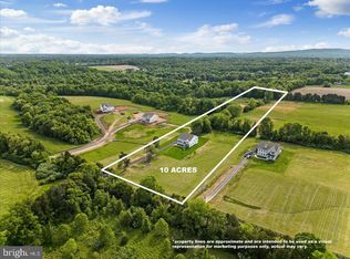 3900 Logmill Rd, Gainesville, VA 20155