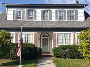 63 Broad St, Flemington, NJ 08822