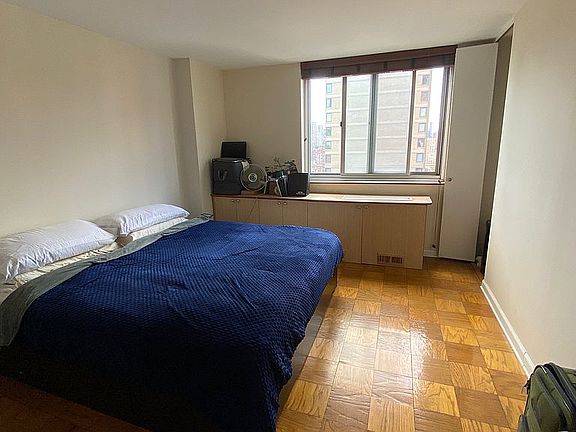 3rd image of 345 E 93rd St APT 24E
