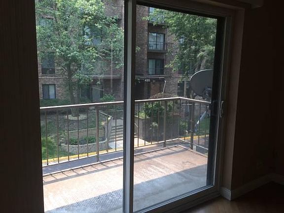 4th image of 420 Walnut Creek Ln Unit 3201
