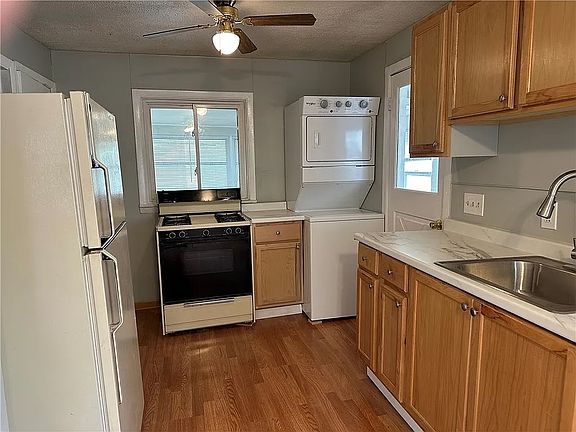 5th image of 53 Roser St