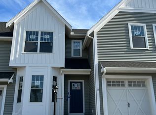 15 Winning Farm Rd, Woburn, MA 01801