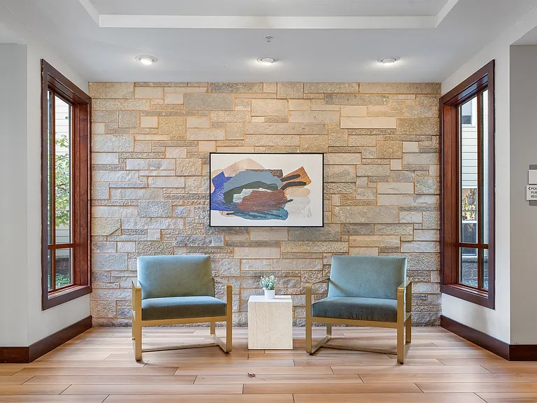 The Landings at Silver Lake Village — Photo 15