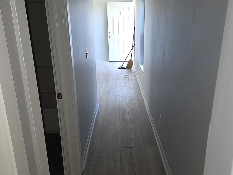 579 North St #C — Photo 3