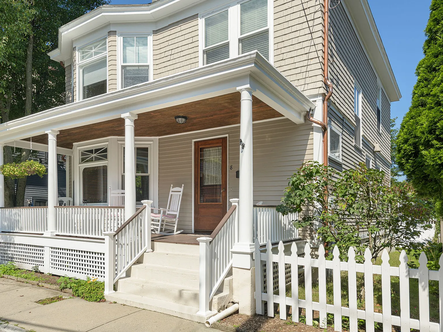 4 bed, 1986 sqft, $5,500 — Photo 3