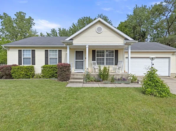 503 Pleasant Acres Dr, Nappanee, IN 46550