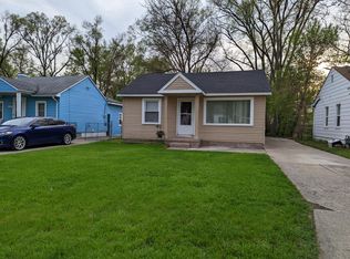 21175 Rensselaer St, Farmington, MI 48336
