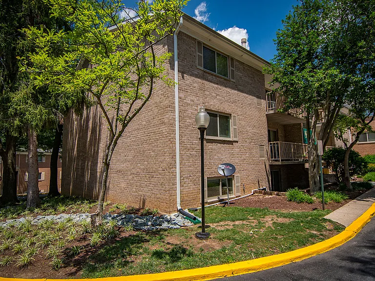 Spring Ridge Apartments Building Exterior 42