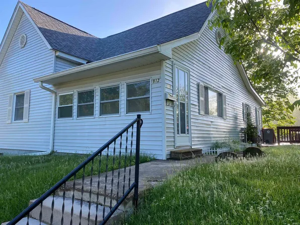 912 N Maple St, Bloomington, IN 47404