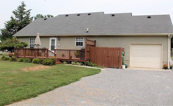 3rd image of 5731 Constantine Dr