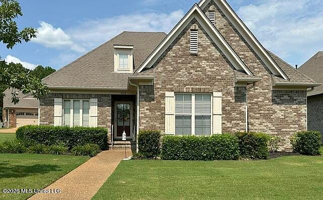 1st image of 5914 Foxdale Loop W