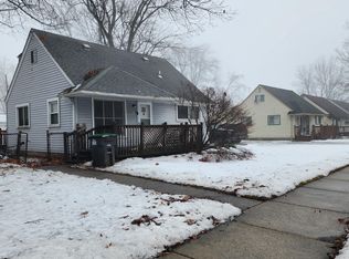 25978 Superior Rd, Taylor, MI 48180