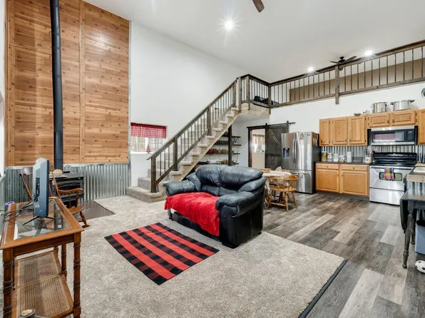 8495 W 700th Rd S, Claypool, IN 46510