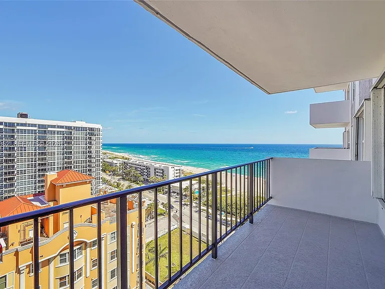 405 N Ocean Blvd #1503 — Photo 1