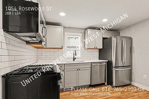 1054 Rosewood St Photo 1