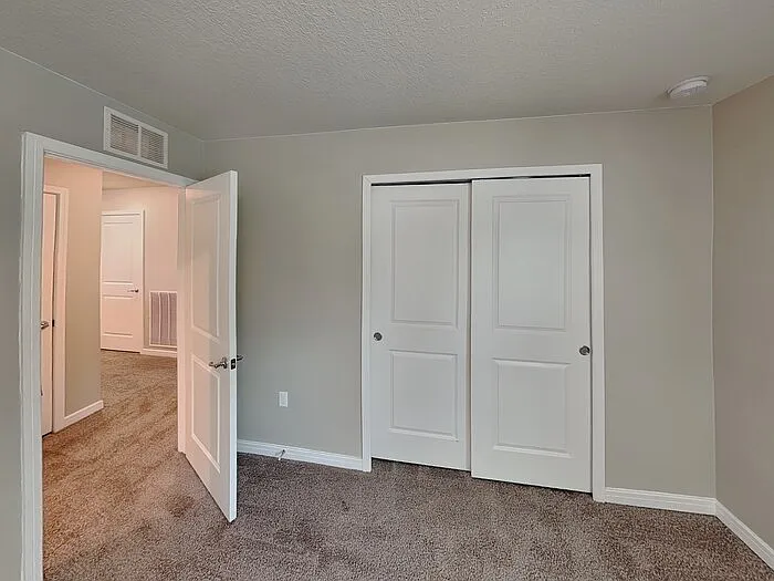 837 Rivers Crossing St — Photo 16