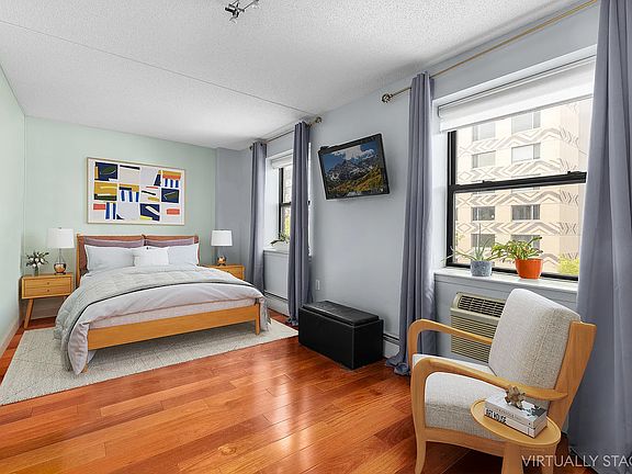 4th image of 130 Lenox Ave APT 527