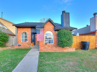 2130 Meench Dr, Moore, OK 73170