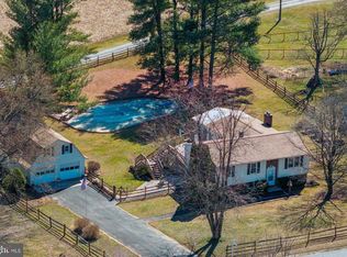 613 Sherry Dr, Sykesville, MD 21784