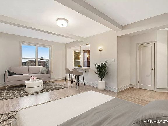 5th image of 200 W 108th St APT 14D