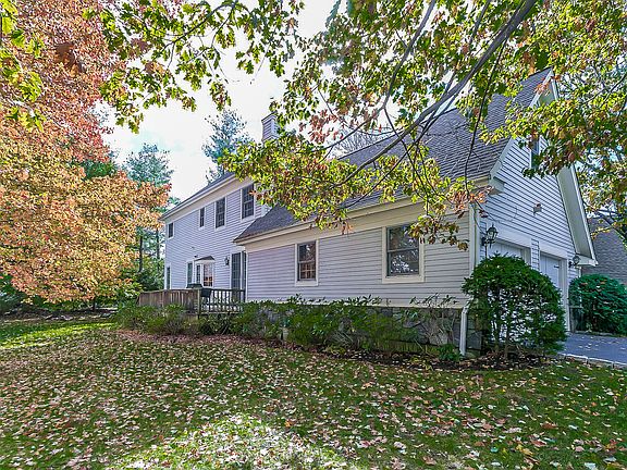2nd image of 6 Cobblefield Ln