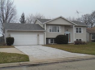 759 Peppergrass Ln, Neenah, WI 54956