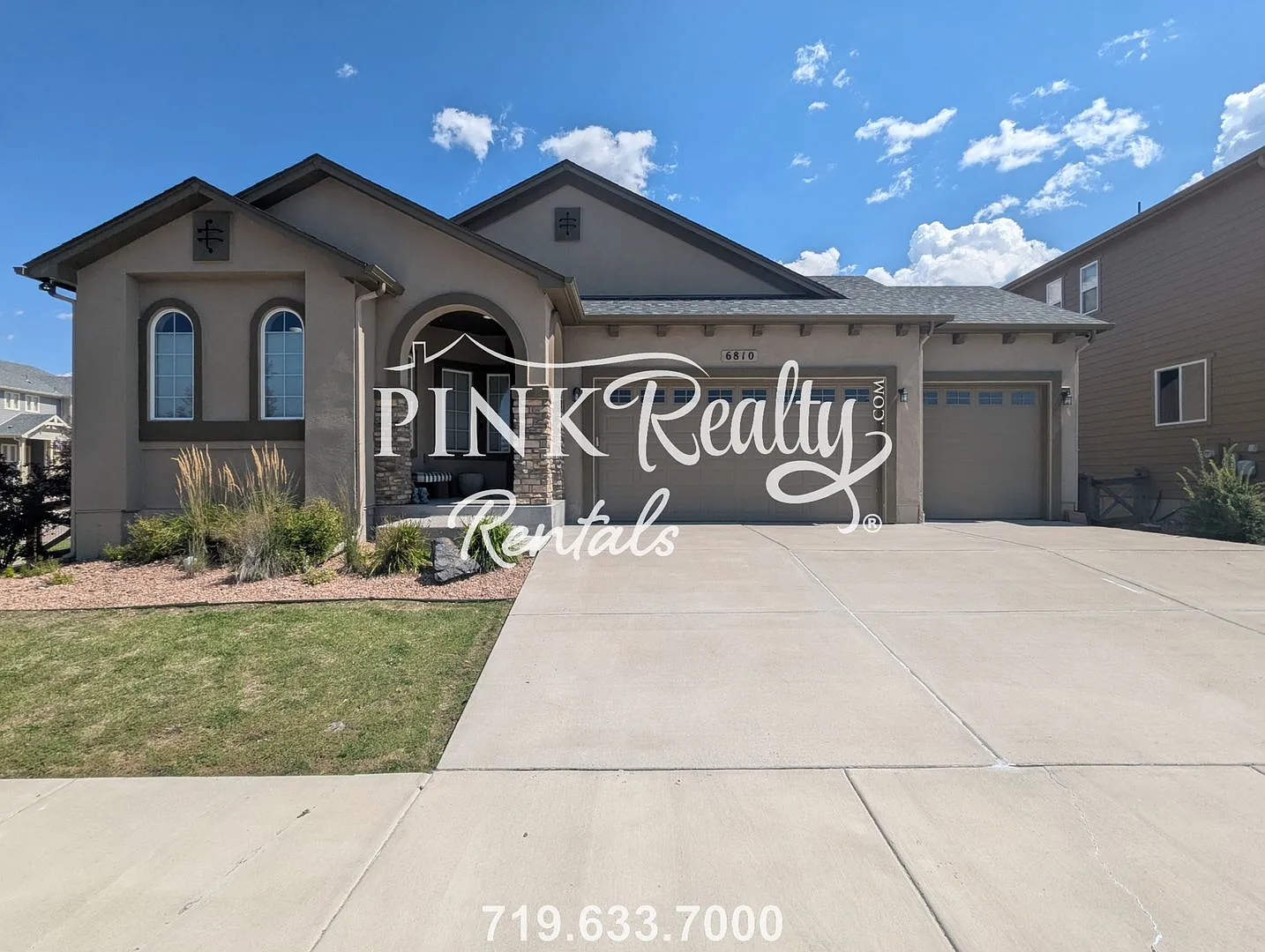 Gorgeous 4 Bedroom in Banning Lewis! — Photo 1
