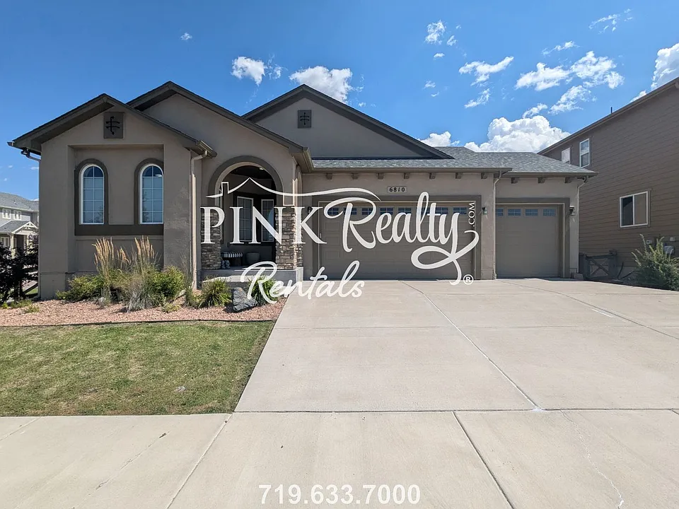 6810 Sedgerock Ln