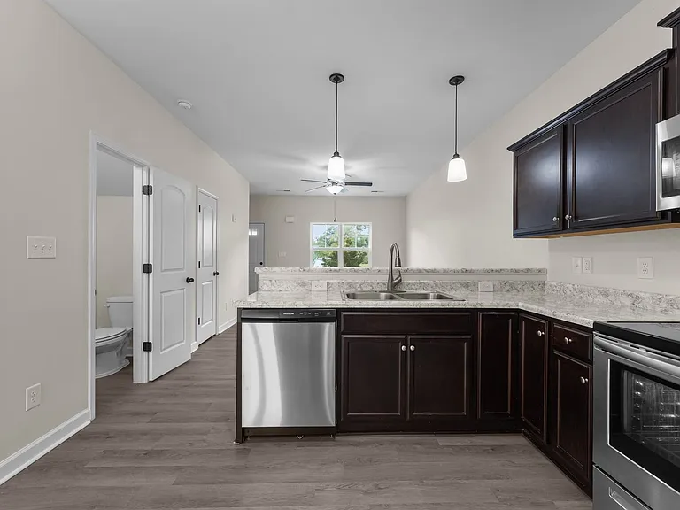 602 Justice Farm Dr — Photo 6