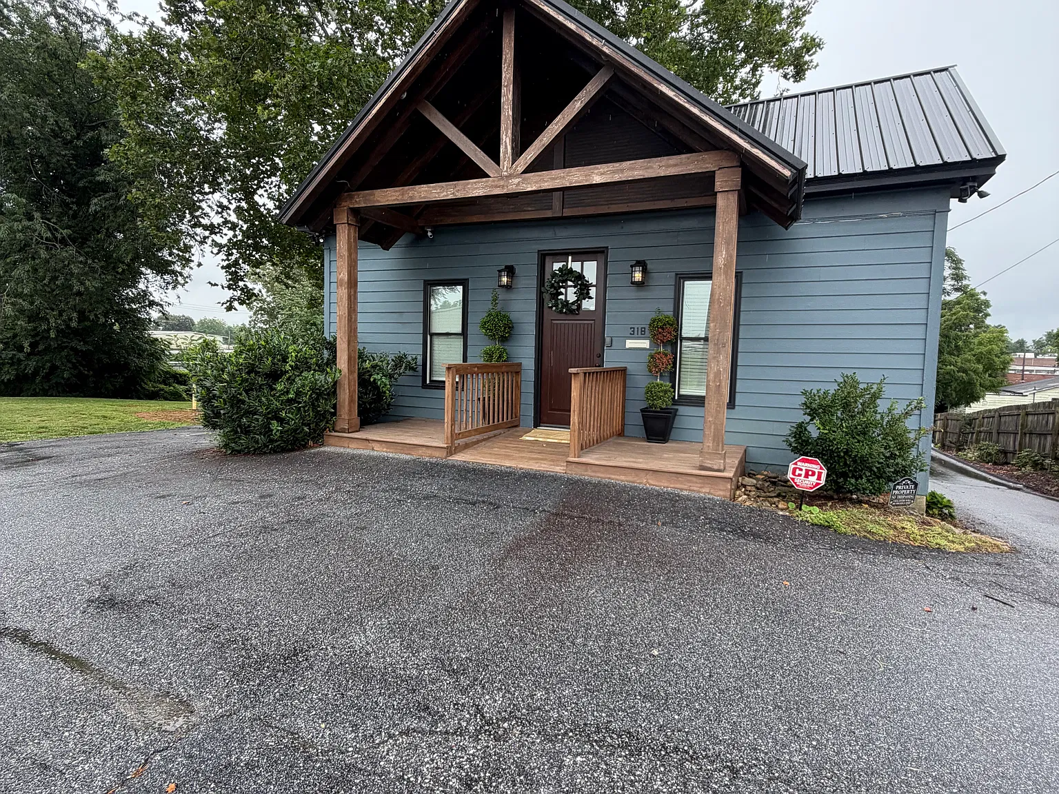 2 bed, 790 sqft, $2,500 — Photo 1