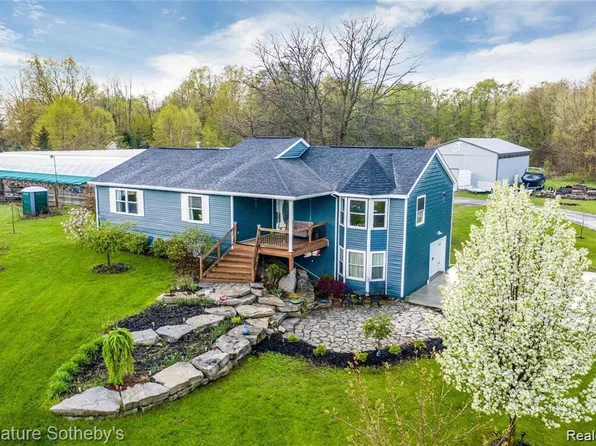 11331 N Genesee Rd, Clio, MI 48420