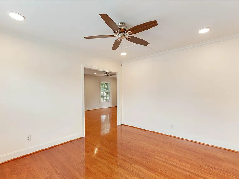 2343 Shakespeare St #2 — Photo 8