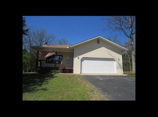 839 Lake Bluff Dr, Reeds Spring, MO 65737