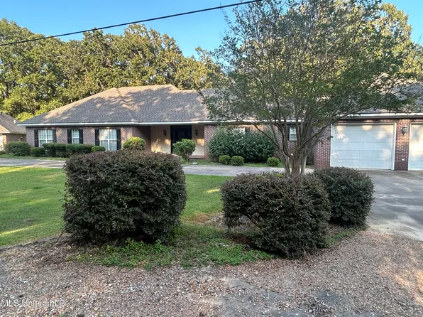 284 County Road 370, Greenwood, MS 38930