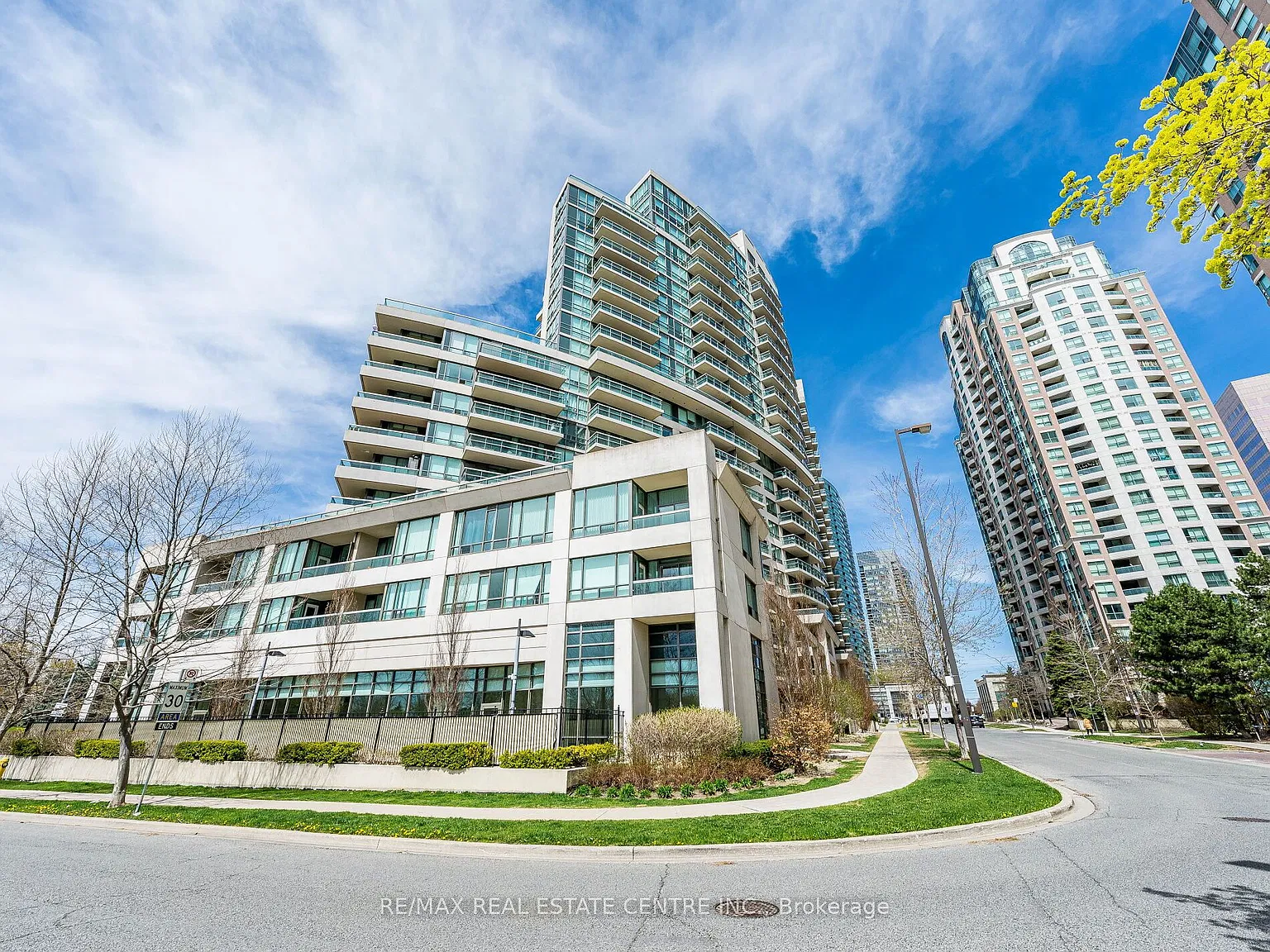 1 bed, $2,350 — Photo 4