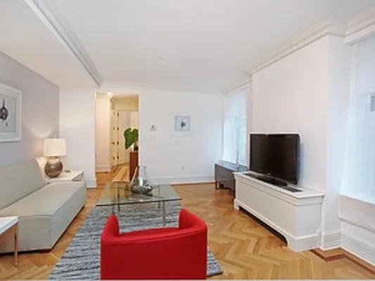 Sold by Corcoran | media 19