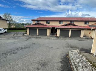 820 Mission Sierra Ct #C, Redding, CA 96003
