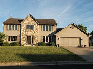 171 Mill Ave, Union Grove, WI 53182