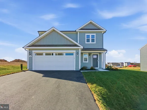 716 Outrigger Rd, Inwood, WV 25428