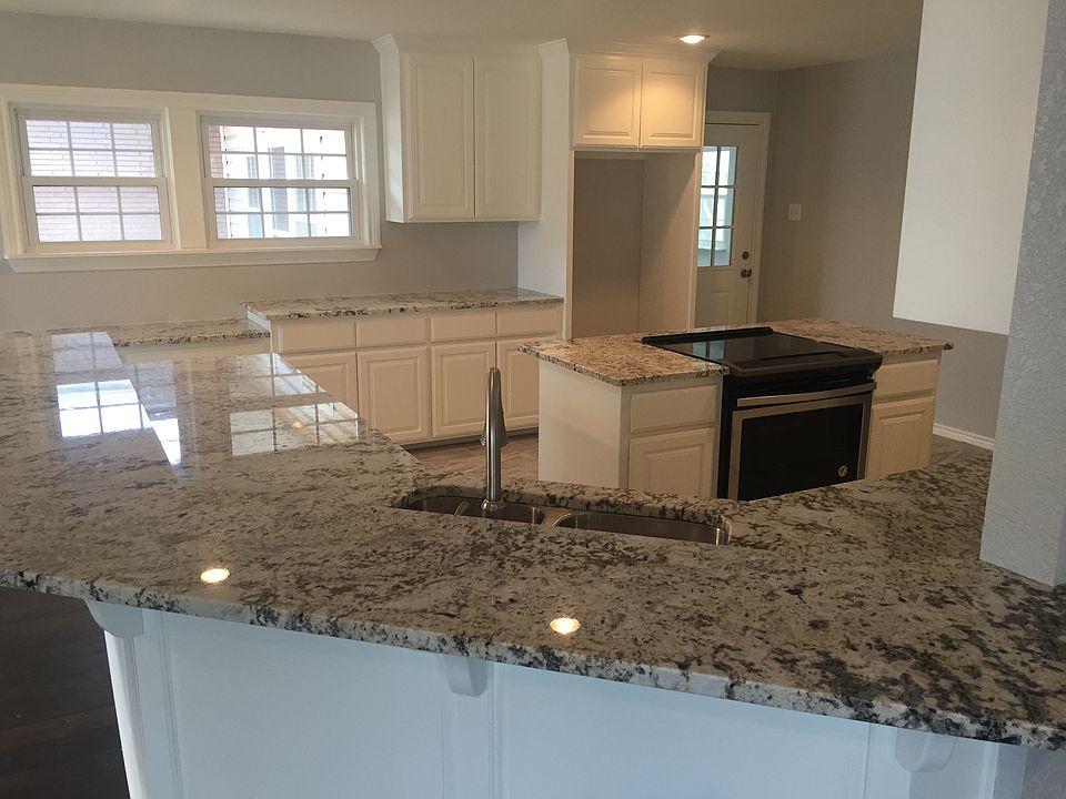 1st image of 2201 Beech Ln