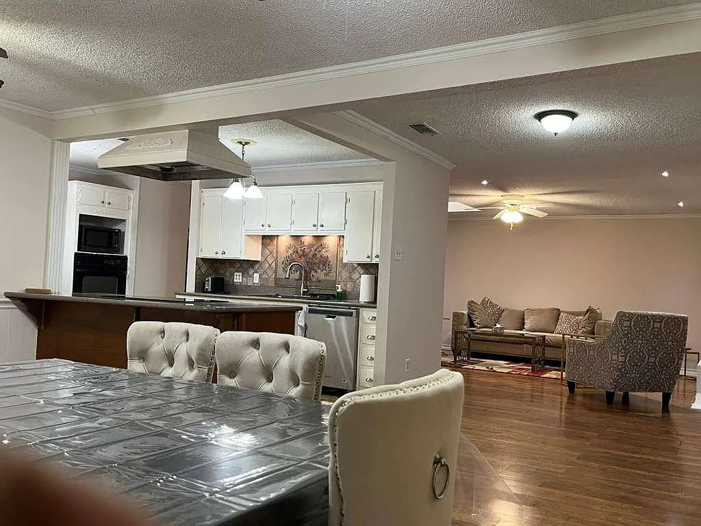 2701 Cibola Dr — Photo 1