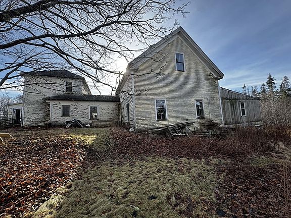 2nd image of 16 Island Street