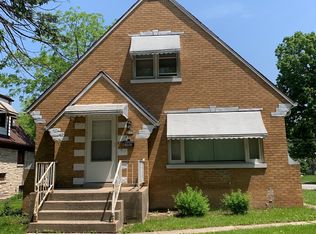 (Undisclosed Address), Milwaukee, WI 53216
