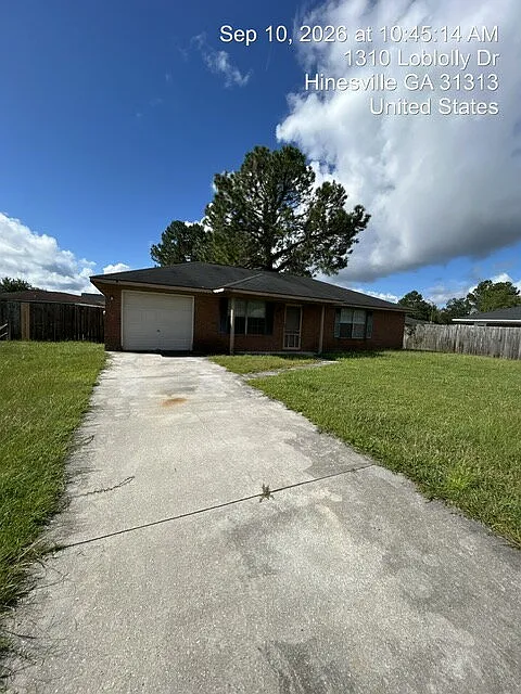 3 bed, 2.0 bath, 1092 sqft, $1,600 — Photo 1